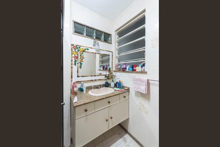 Apartamento à venda com 160m², 5 quartos e 2 vagasBanheiro 1