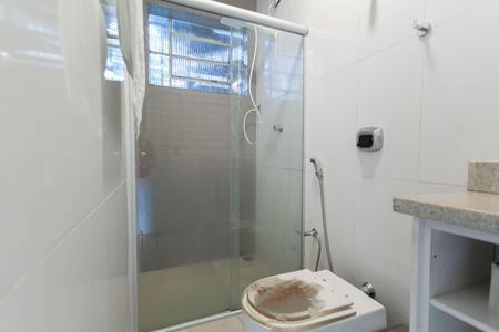 Casa de condomínio para alugar com 65m², 2 quartos e 1 vagaBanheiro social 