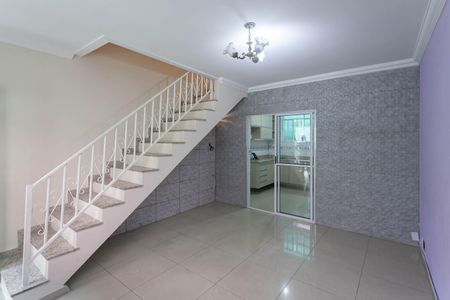 Casa de condomínio para alugar com 65m², 2 quartos e 1 vagaSala