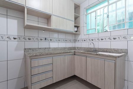 Casa de condomínio para alugar com 65m², 2 quartos e 1 vagaCozinha