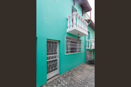 Casa de condomínio para alugar com 65m², 2 quartos e 1 vagaEntrada