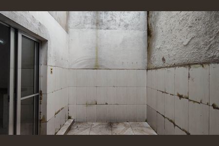 Casa para alugar com 120m², 3 quartos e 1 vagaÁrea de Serviço