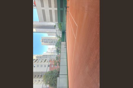 Apartamento à venda com 126m², 4 quartos e 3 vagas Apartamento à venda com 126m², 4 quartos e 3 vagasQuadra de Tênis