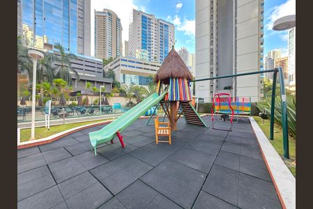 Apartamento à venda com 126m², 4 quartos e 3 vagas Apartamento à venda com 126m², 4 quartos e 3 vagasPlayground