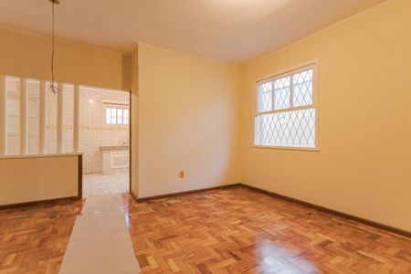 Sala de casa para alugar com 3 quartos, 140m² em Vila Ipiranga, Porto Alegre