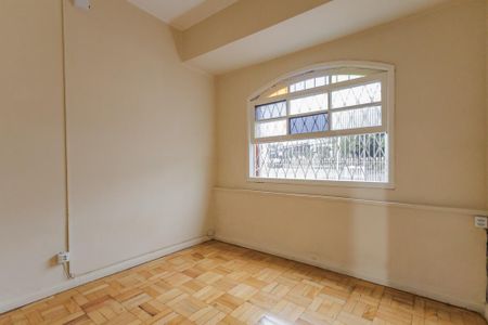 Casa para alugar com 140m², 3 quartos e 1 vaga Casa para alugar com 140m², 3 quartos e 1 vagaQuarto 1