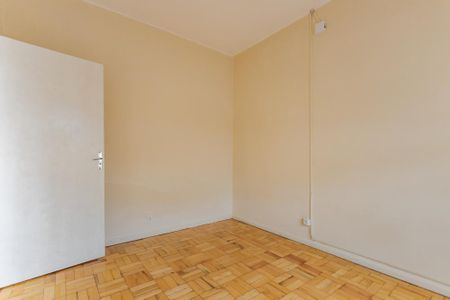 Quarto 1 de casa para alugar com 3 quartos, 140m² em Vila Ipiranga, Porto Alegre