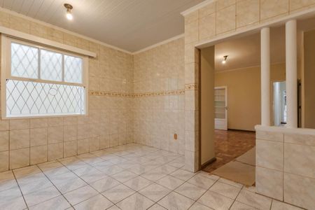 Cozinha de casa à venda com 3 quartos, 140m² em Vila Ipiranga, Porto Alegre