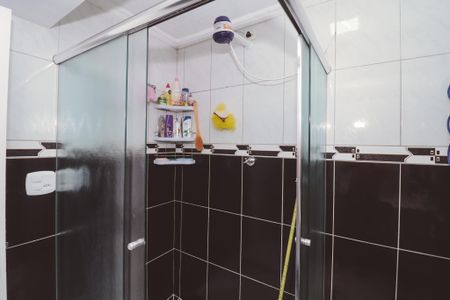 Apartamento à venda com 63m², 2 quartos e 1 vaga Apartamento à venda com 63m², 2 quartos e 1 vagaBanheiro