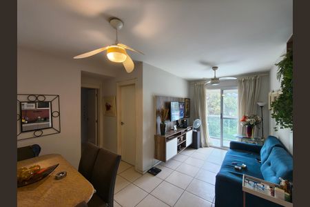 Apartamento para alugar com 70m², 2 quartos e 1 vaga Apartamento para alugar com 70m², 2 quartos e 1 vagaSala