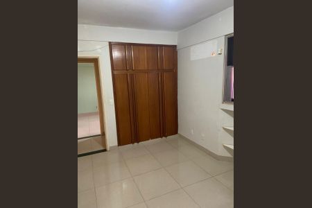 Apartamento à venda com 122m², 3 quartos e 2 vagas Apartamento à venda com 122m², 3 quartos e 2 vagasQuarto
