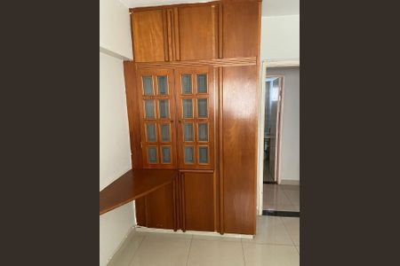 Apartamento à venda com 122m², 3 quartos e 2 vagas Apartamento à venda com 122m², 3 quartos e 2 vagasHall de Entrada
