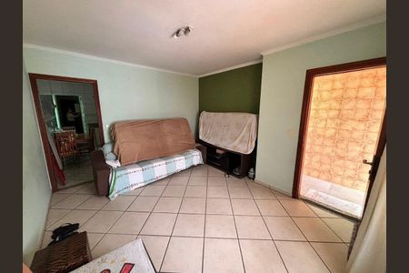 Casa à venda com 3 quartos, 197m² em Vila Guaraciaba, Santo André