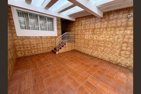 Garagem de casa à venda com 3 quartos, 197m² em Vila Guaraciaba, Santo André