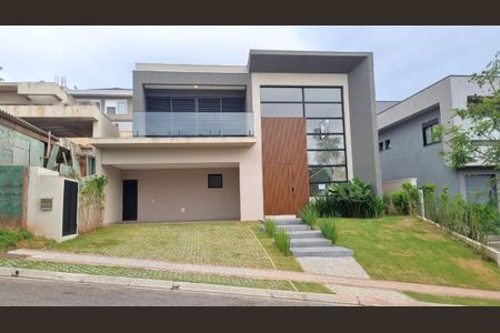 Foto 01 de casa de condomínio à venda com 4 quartos, 385m² em Cidade Tamboré, Santana de Parnaíba