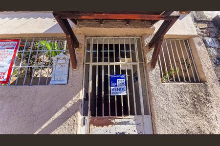 Apartamento à venda com 50m², 2 quartos e sem vagaFachada do Prédio com placa