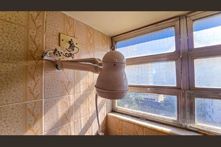 Banheiro de apartamento à venda com 2 quartos, 50m² em Engenho de Dentro, Rio de Janeiro