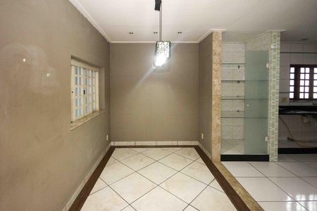Sala de Jantar de casa para alugar com 2 quartos, 90m² em Jardim Três Marias, São Paulo