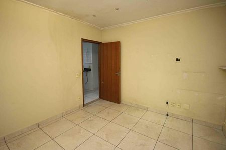 Casa para alugar com 90m², 2 quartos e 1 vagaQuarto