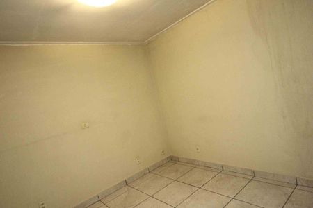 Casa para alugar com 90m², 2 quartos e 1 vagaQuarto