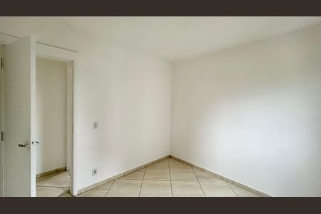 Quarto 2 de apartamento para alugar com 3 quartos, 54m² em Vila Florida, Guarulhos