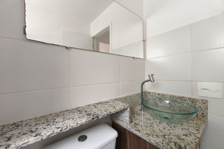 Apartamento para alugar com 42m², 2 quartos e sem vagaBanheiro