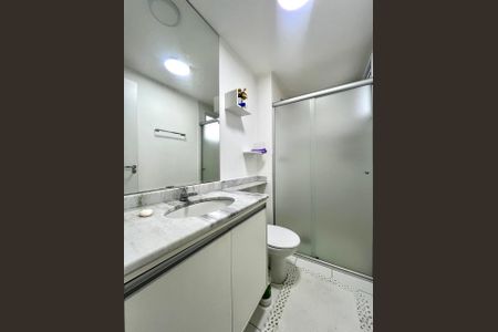 Apartamento para alugar com 80m², 3 quartos e 1 vaga Apartamento para alugar com 80m², 3 quartos e 1 vagaBanheiro