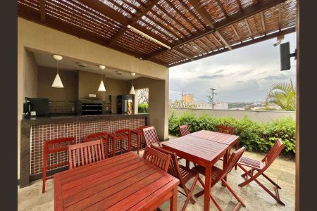 Apartamento para alugar com 80m², 3 quartos e 1 vaga Apartamento para alugar com 80m², 3 quartos e 1 vagaÁrea Comum -Churrasqueira