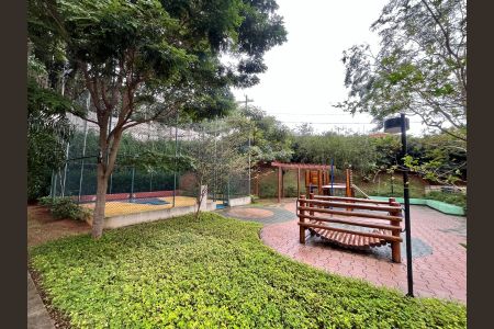 Apartamento para alugar com 80m², 3 quartos e 1 vaga Apartamento para alugar com 80m², 3 quartos e 1 vagaÁrea Comum -Playground