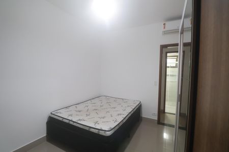 Apartamento para alugar com 90m², 3 quartos e 2 vagasQuarto