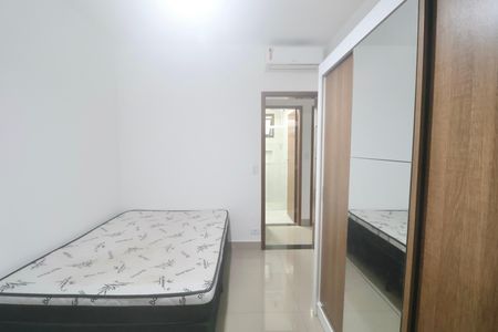 Apartamento para alugar com 90m², 3 quartos e 2 vagasQuarto