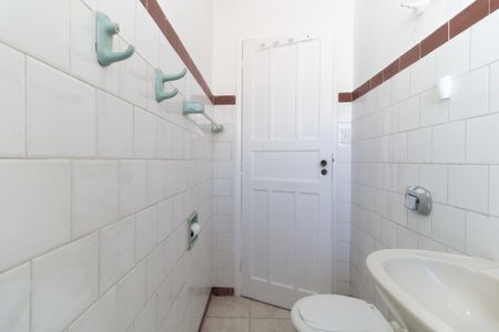 Casa para alugar com 55m², 1 quarto e sem vaga Casa para alugar com 55m², 1 quarto e sem vagaBanheiro
