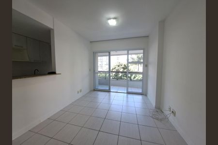 Apartamento para alugar com 90m², 3 quartos e 1 vaga