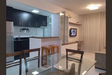 Apartamento para alugar com 65m², 2 quartos e 1 vaga