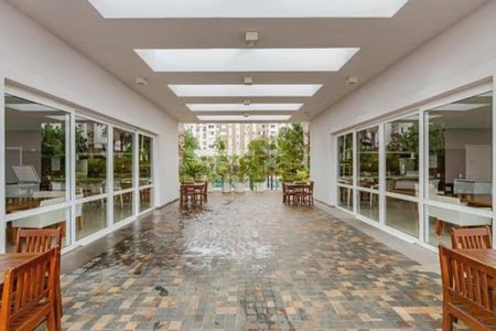 Apartamento para alugar com 65m², 2 quartos e 1 vaga