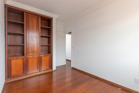 Apartamento à venda com 260m², 4 quartos e 3 vagasQuarto 1
