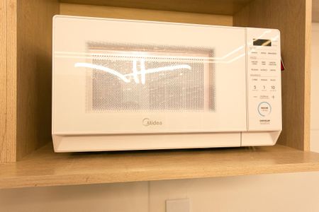Cozinha - Microondas de apartamento para alugar com 1 quarto, 280m² em Penha de França, São Paulo