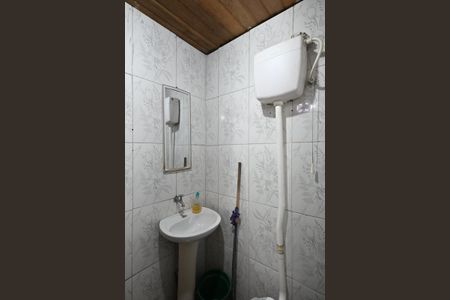 Banheiro 1 de casa à venda com 2 quartos, 179m² em Jardim Vale das Virtudes, São Paulo