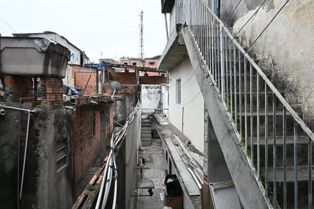 Casa à venda com 179m², 2 quartos e 5 vagasVista