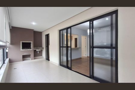 Apartamento para alugar com 120m², 3 quartos e 2 vagasVaranda