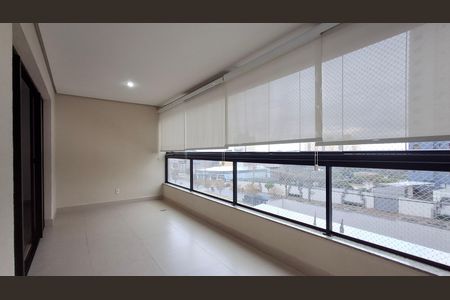 Varanda de apartamento para alugar com 3 quartos, 120m² em Mansões Santo Antônio, Campinas