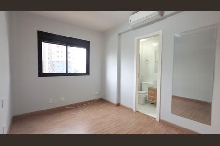 Apartamento para alugar com 120m², 3 quartos e 2 vagasSuíte 1