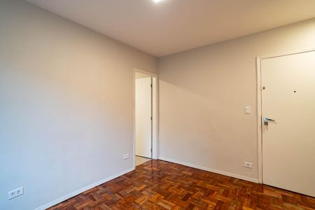 Apartamento à venda com 40m², 1 quarto e 1 vaga Apartamento à venda com 40m², 1 quarto e 1 vagaSala