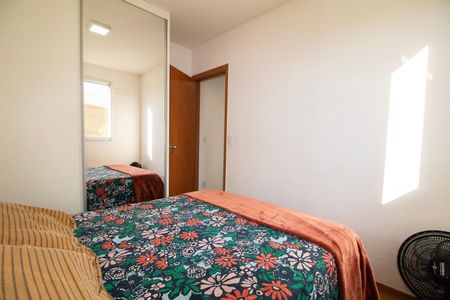 Quarto 01    de apartamento à venda com 2 quartos, 42m² em Buritis, Belo Horizonte