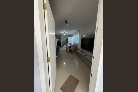 Sala de casa para alugar com 3 quartos, 150m² em Parque Renato Maia, Guarulhos
