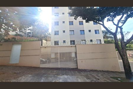 Apartamento para alugar com 46m², 2 quartos e 1 vagaFachada