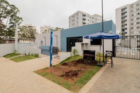 Apartamento para alugar com 38m², 2 quartos e sem vagaFachada e portaria