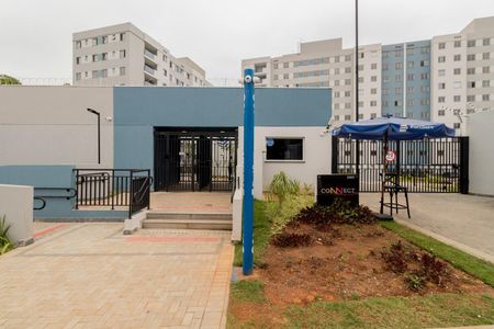 Apartamento para alugar com 38m², 2 quartos e sem vagaFachada e portaria
