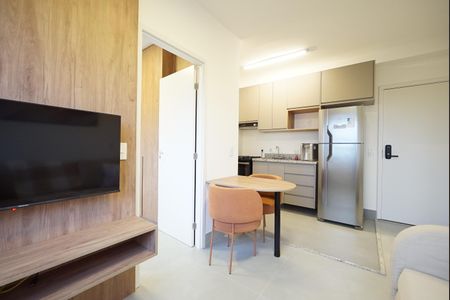 Sala de apartamento para alugar com 2 quartos, 40m² em Jardim Aurelia, São Paulo