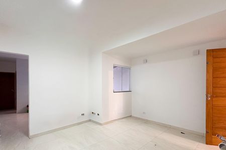 Casa para alugar com 125m², 2 quartos e 2 vagasSala